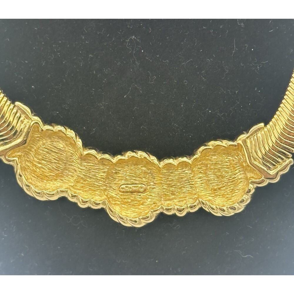 Vintage Christian Dior Earrings & Necklace Set W/ Faux Cabachon Pearl Gold Tone - Picture 8 of 15